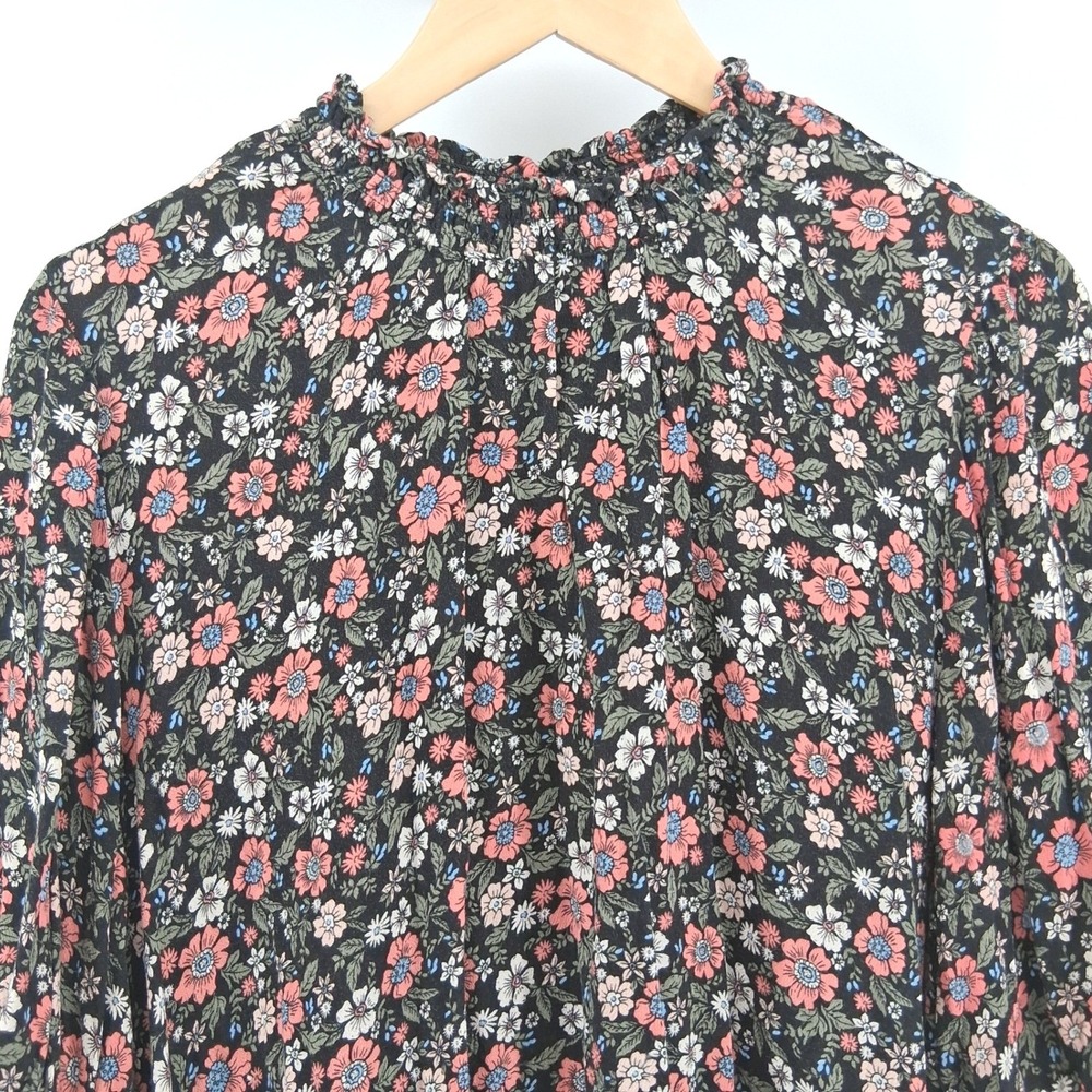 Knox Rose Black and Floral Blouse women’s xxl